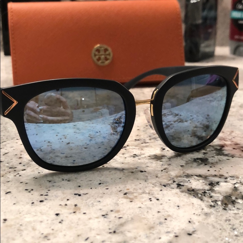 Tory Burch mirrored sunglasses